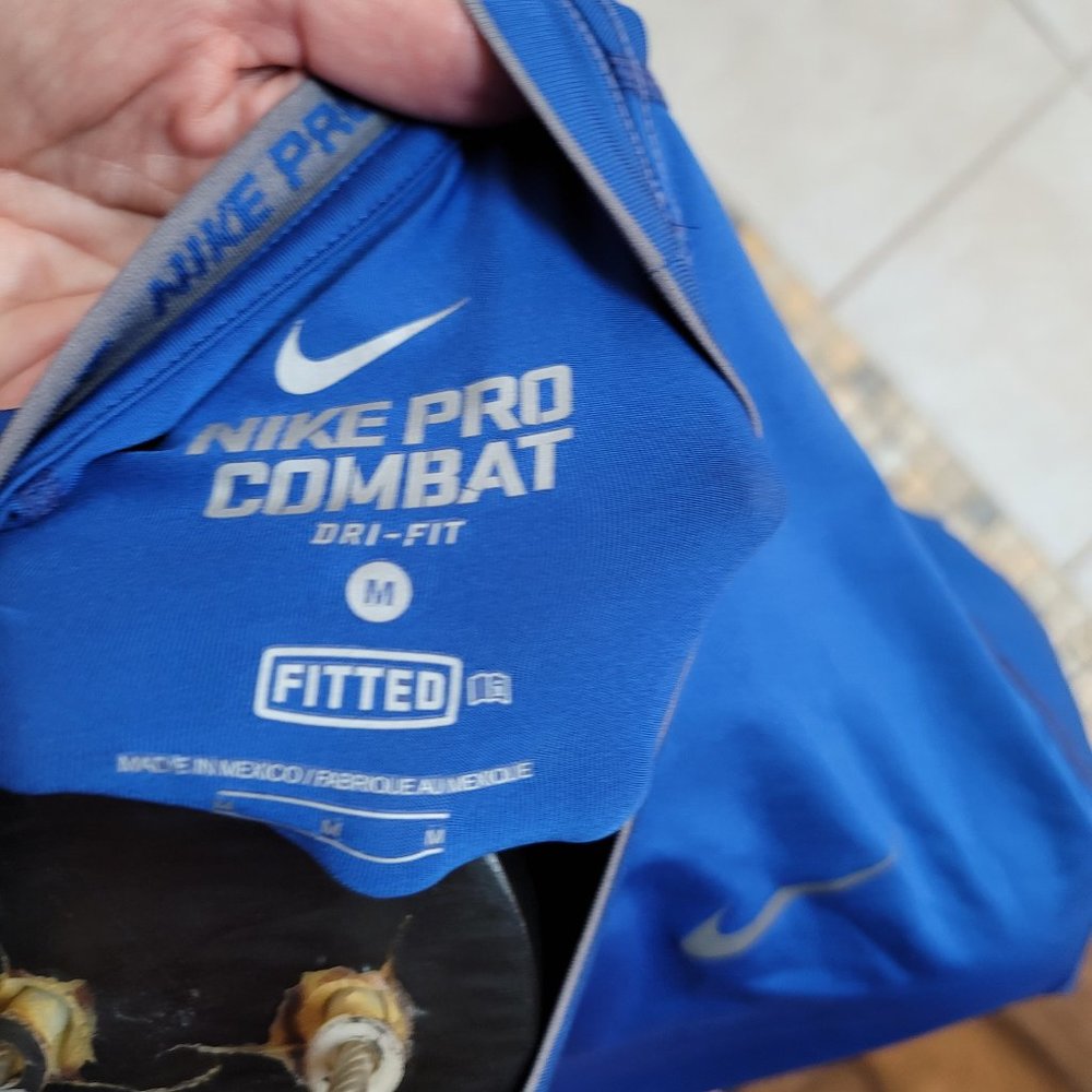 Summer Nike Pro Combat Medium Men's Shirt! - Picture 4 of 4